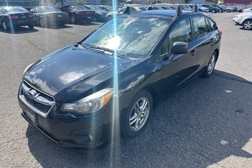 2014 Subaru Impreza 2.0i photo 1