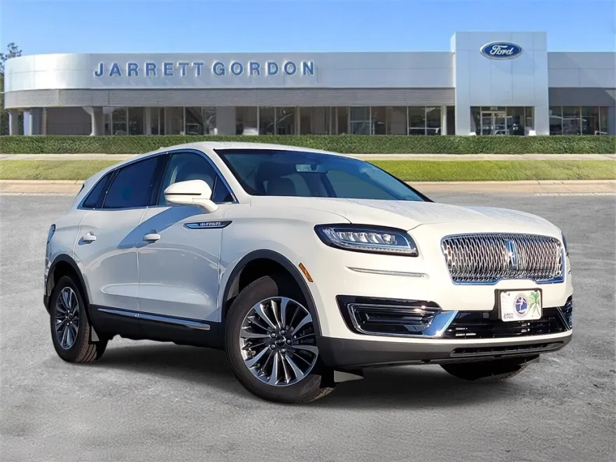 2020 Lincoln Nautilus Standard photo 1