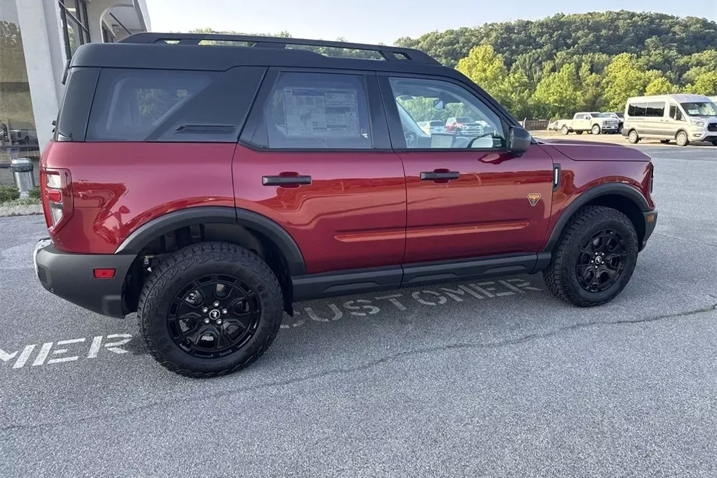 2025 Ford Bronco Sport Badlands photo 1
