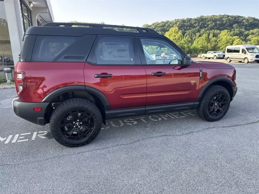 2025 Ford Bronco Sport Badlands photo 1