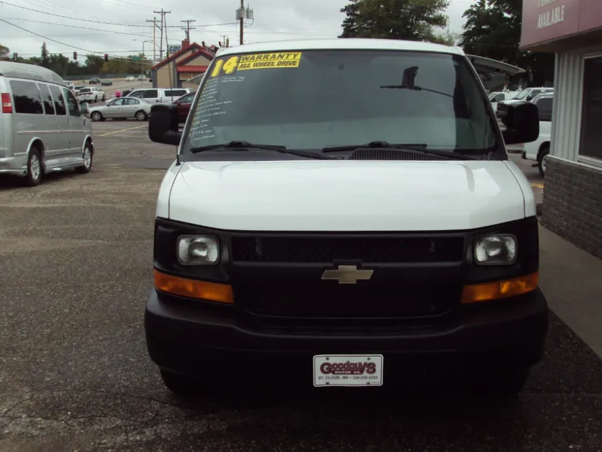 2014 Chevrolet Express Cargo Van 1500 photo 1