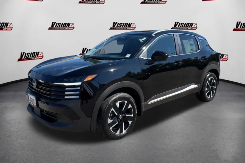 2025 Nissan Kicks SV photo 1