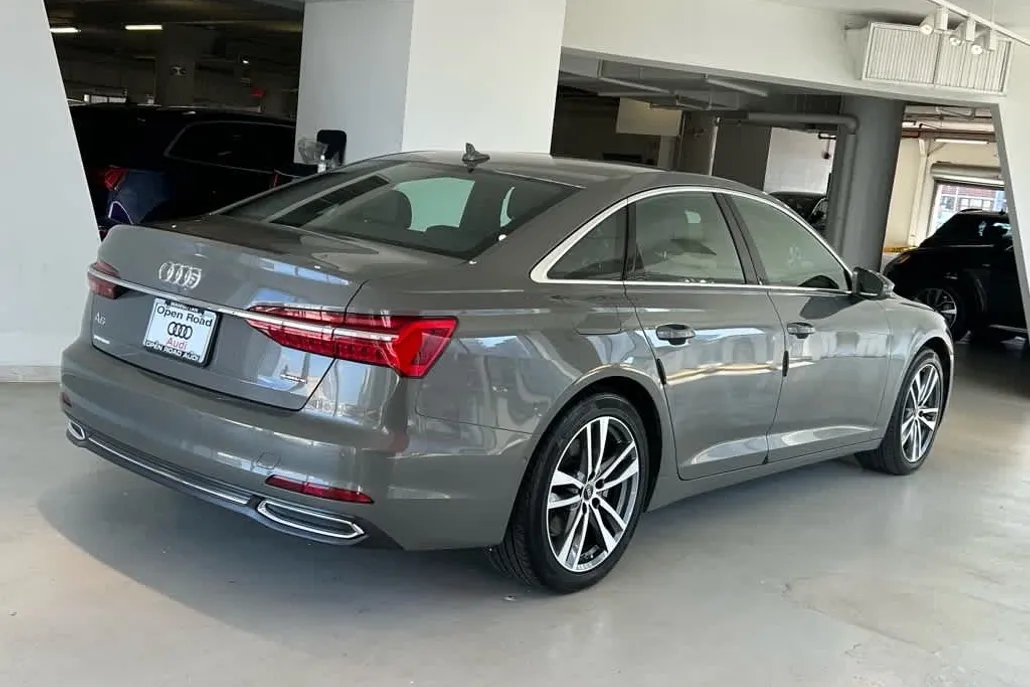 2023 Audi A6 Premium Plus TFSI Quattro photo 1