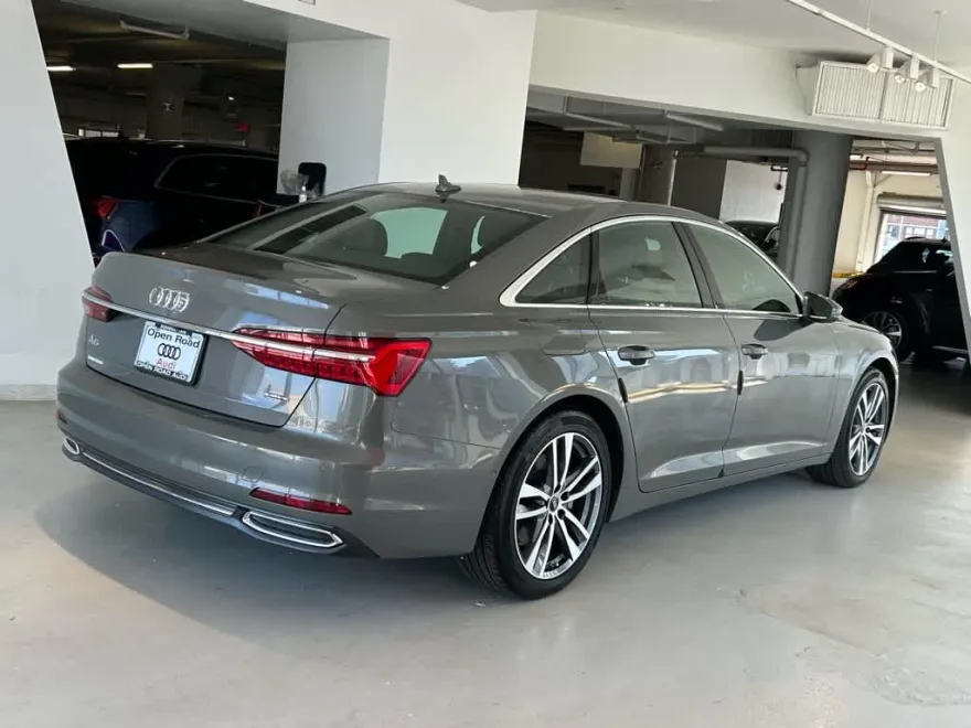 2023 Audi A6 Premium Plus TFSI Quattro photo 1