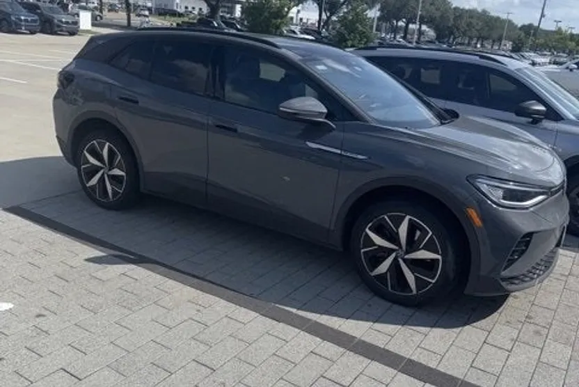 2023 Volkswagen ID.4 Pro S photo 1