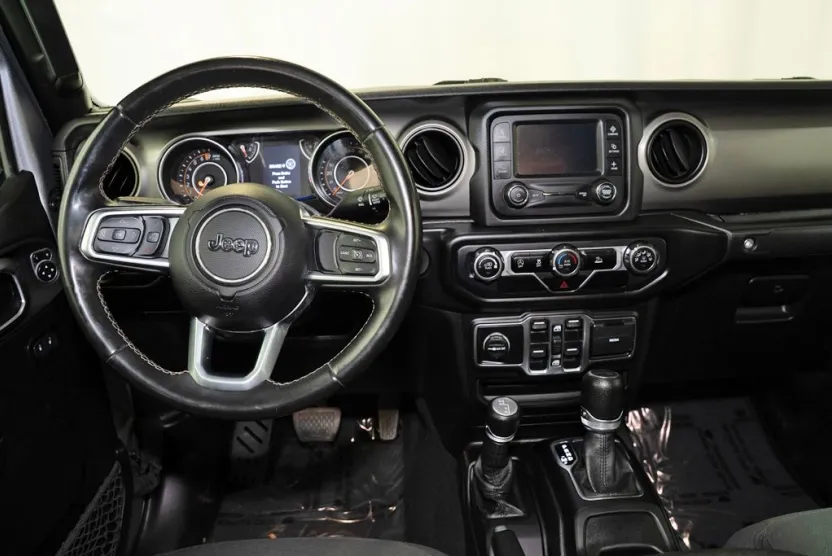 2020 Jeep Gladiator Sport photo 1