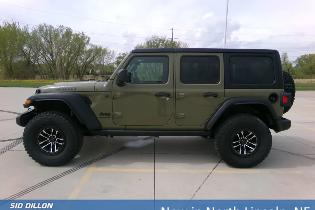 2025 Jeep Wrangler Willys photo 1