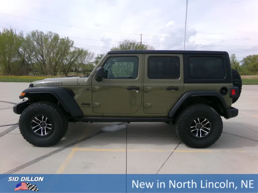 2025 Jeep Wrangler Willys photo 1