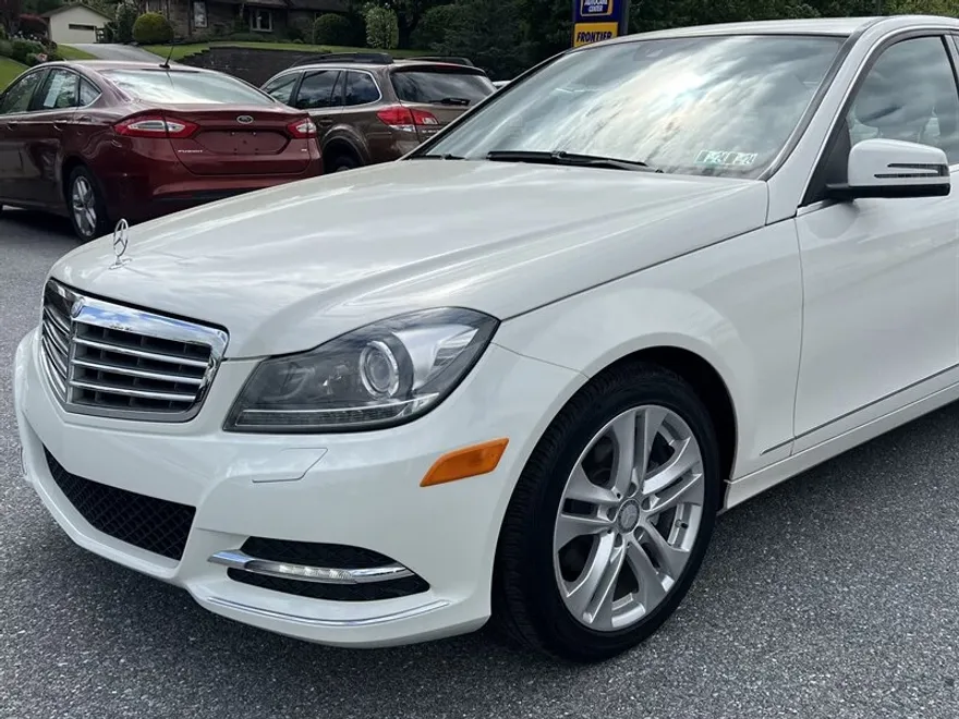 2012 Mercedes Benz C 300 Sport 4MATIC photo 1