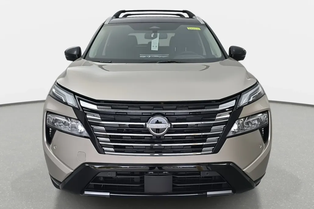 2026 Nissan Rogue Platinum photo 1