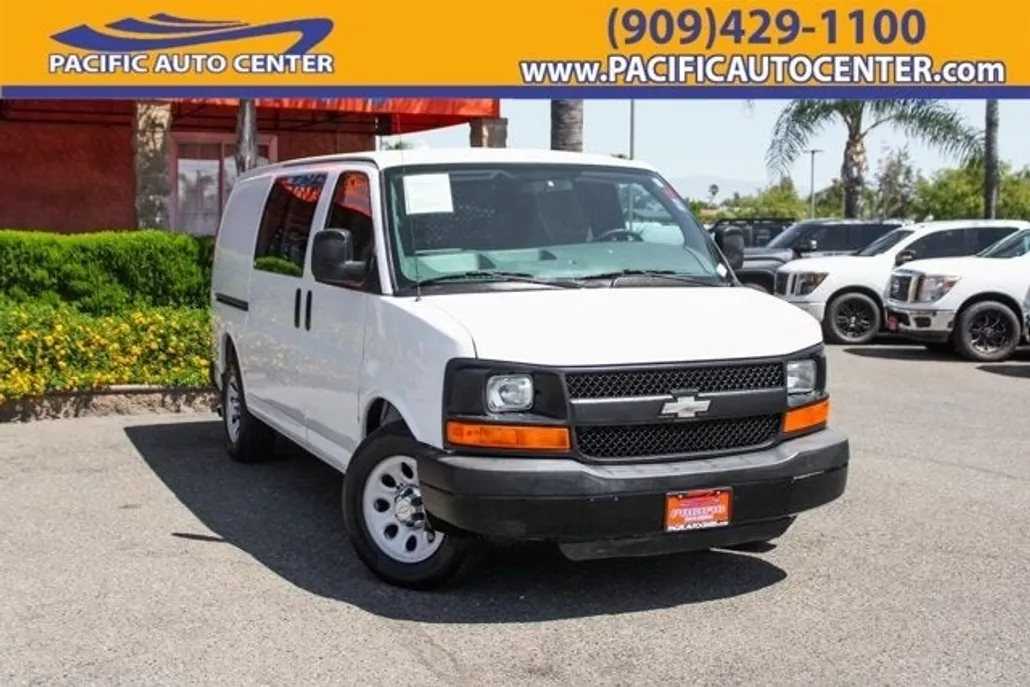 2012 Chevrolet Express 1500 Work Van photo 1
