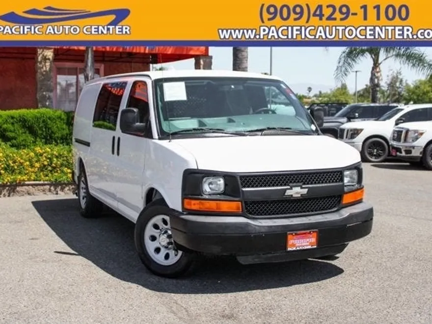 2012 Chevrolet Express 1500 Work Van photo 1