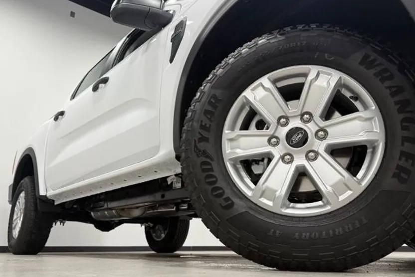 2025 Ford Ranger XL photo 1