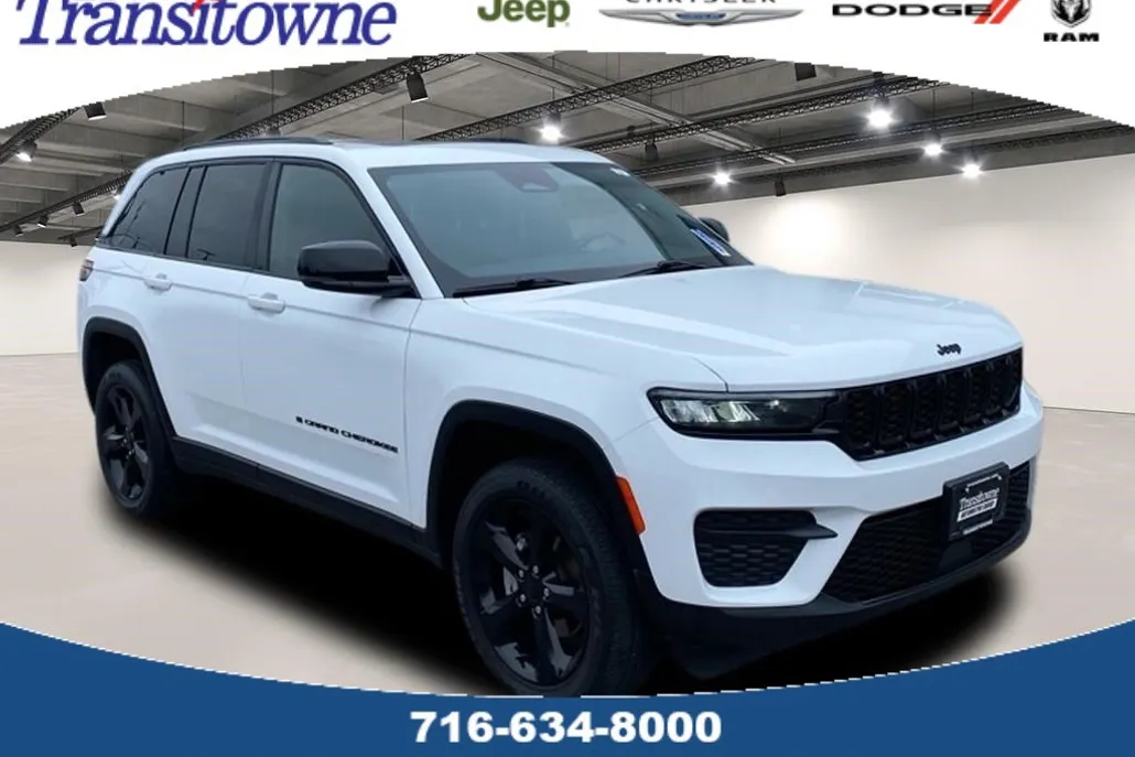 2022 Jeep Grand Cherokee Altitude photo 1