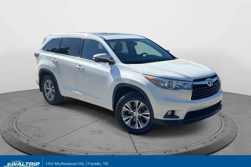 2015 Toyota Highlander XLE photo 1