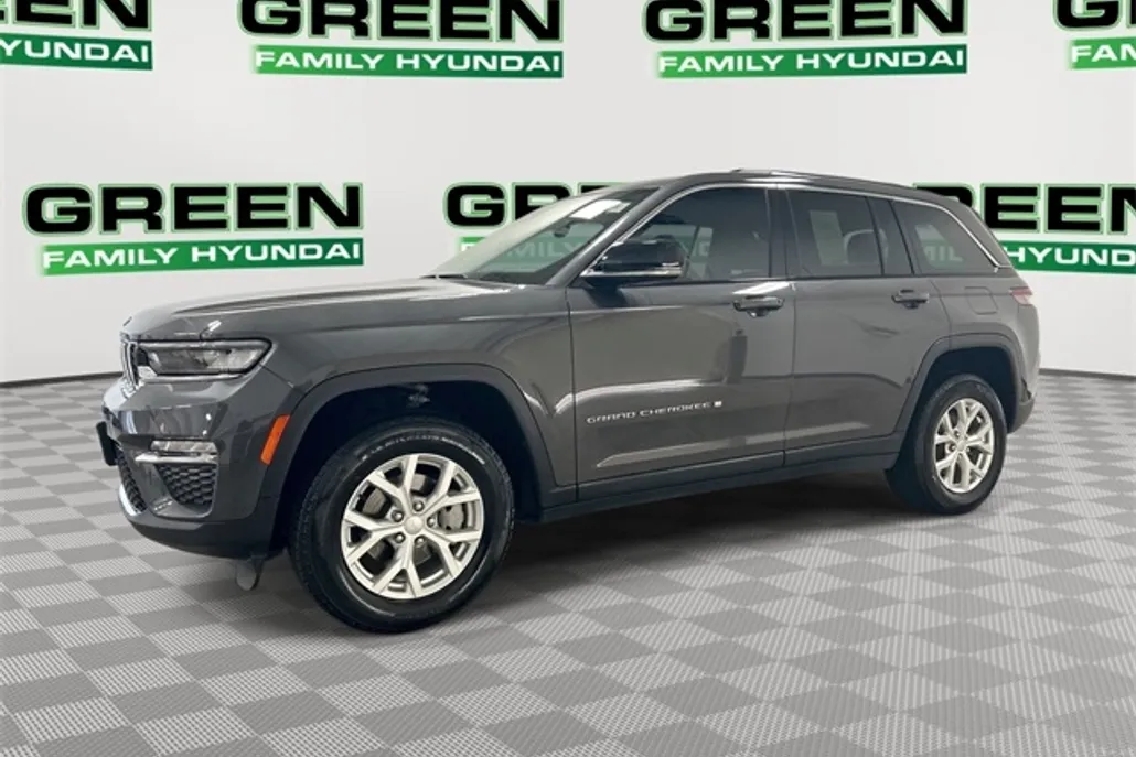2023 Jeep Grand Cherokee Limited photo 1