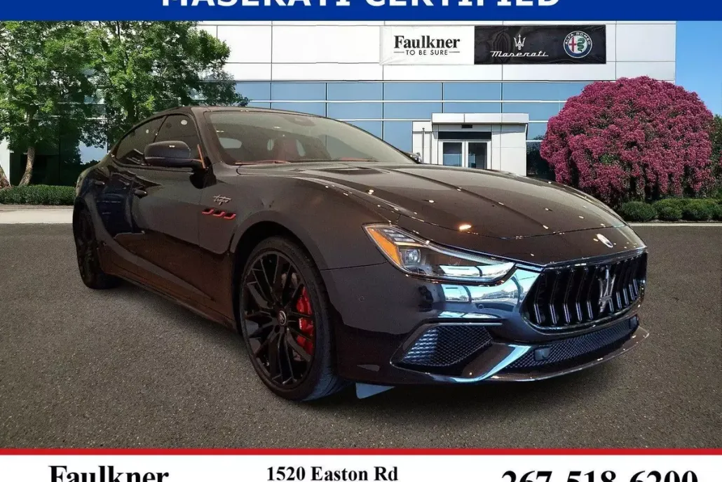 2022 Maserati Ghibli Trofeo photo 1