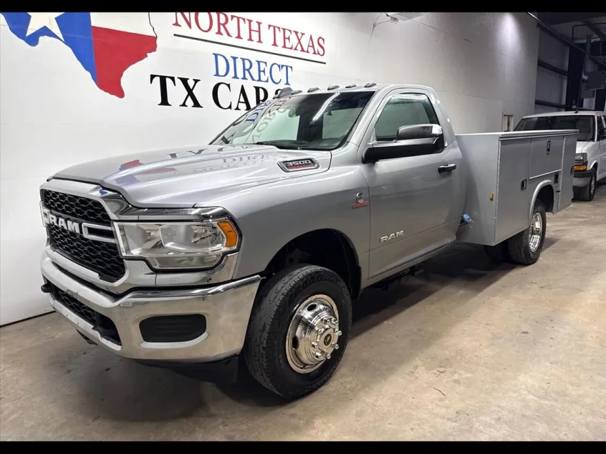 2022 Ram 3500 photo 1