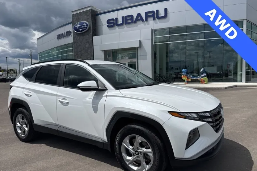 2022 Hyundai Tucson SEL photo 1