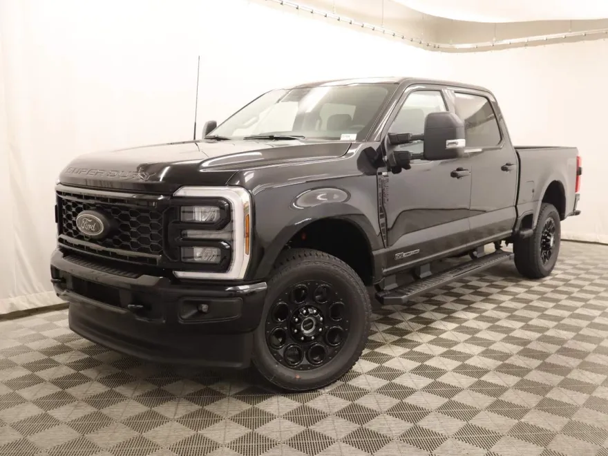2025 Ford F-250 XLT photo 1