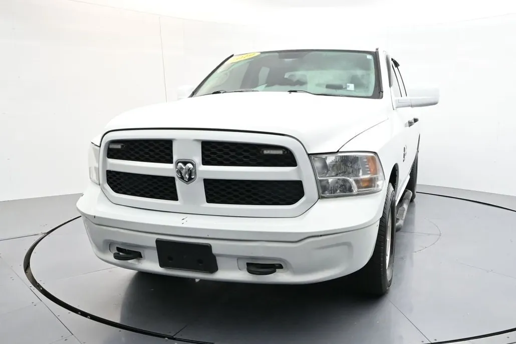 2019 Ram 1500 Classic Tradesman photo 1