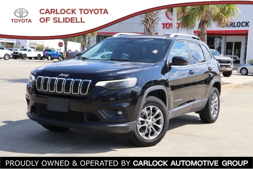 2019 Jeep Cherokee Latitude photo 1