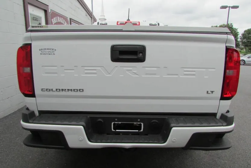 2022 Chevrolet Colorado LT photo 1