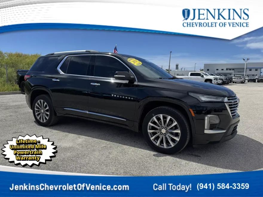 2023 Chevrolet Traverse Premier photo 1