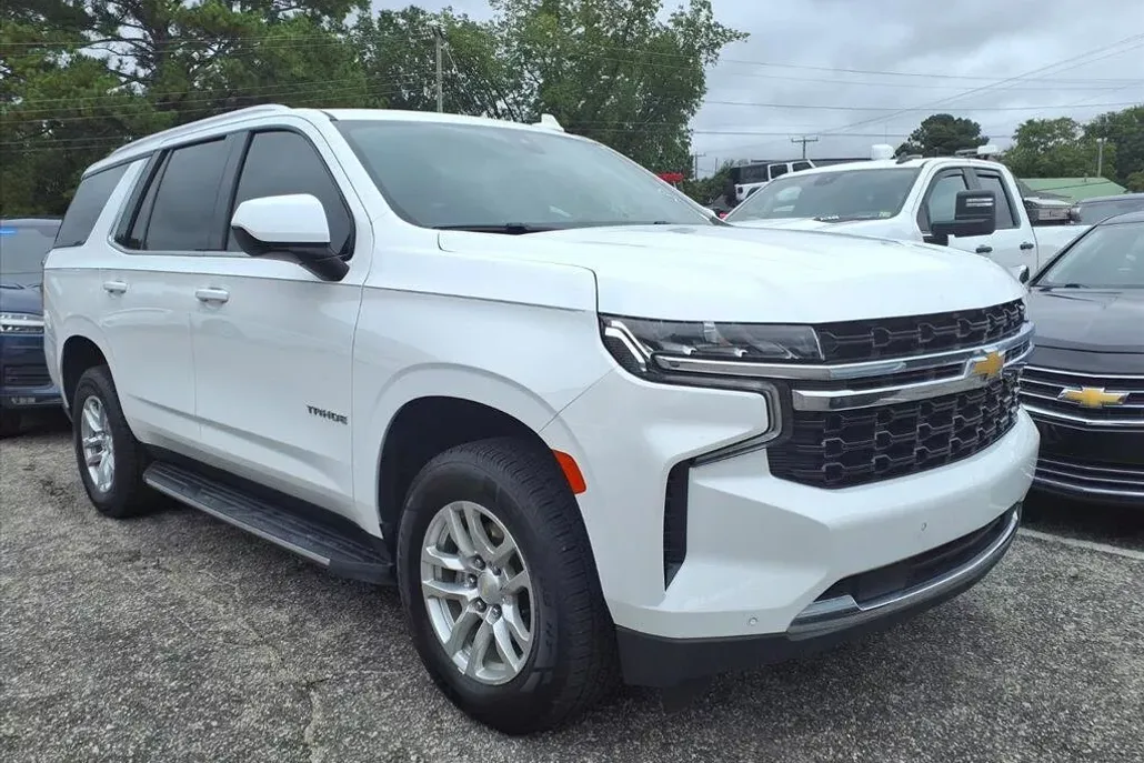 2022 Chevrolet Tahoe LS photo 1