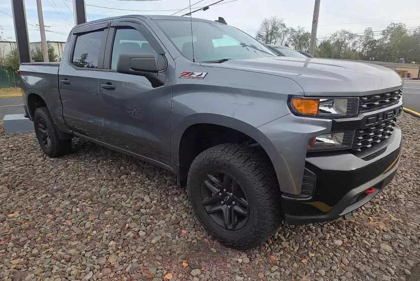 2021 Chevrolet Silverado 1500 Custom Trail Boss High Country photo 1