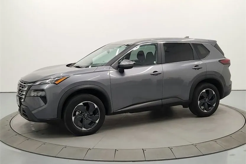 2024 Nissan Rogue SV photo 1