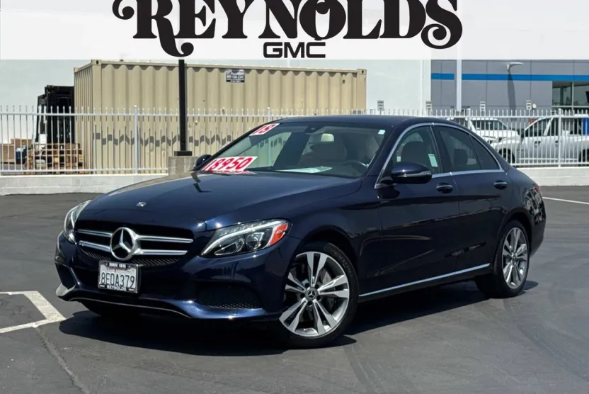 2018 Mercedes Benz C 350e photo 1