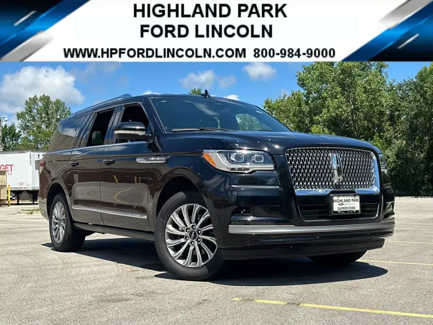 2024 Lincoln Navigator L Premiere photo 1