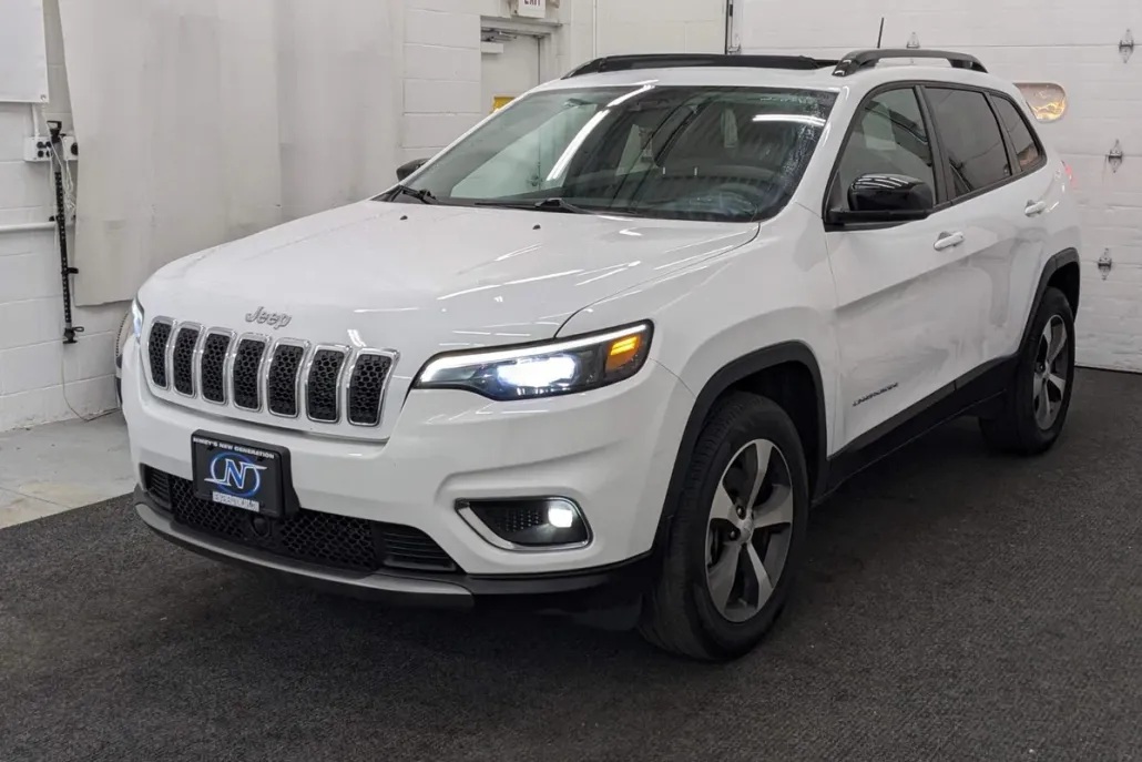 2022 Jeep Cherokee Limited photo 1