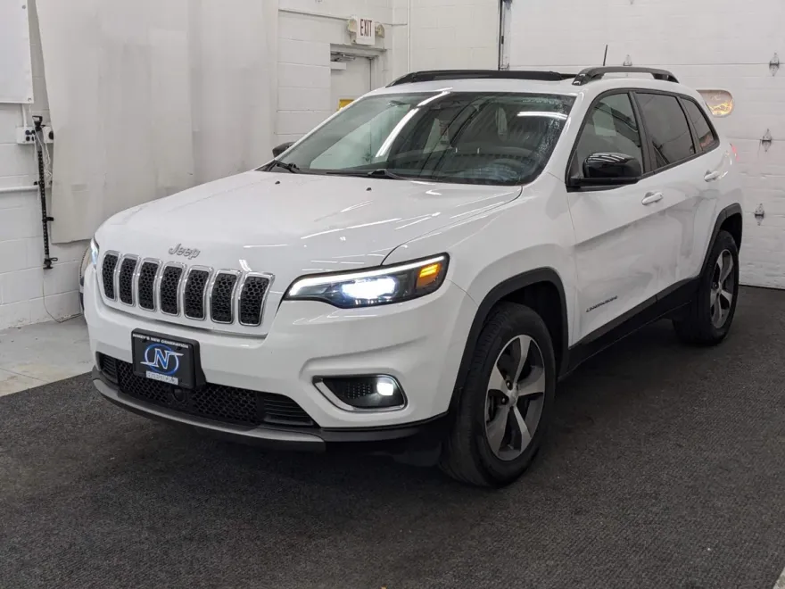 2022 Jeep Cherokee Limited photo 1