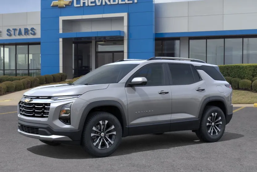 2026 Chevrolet Equinox LT photo 1