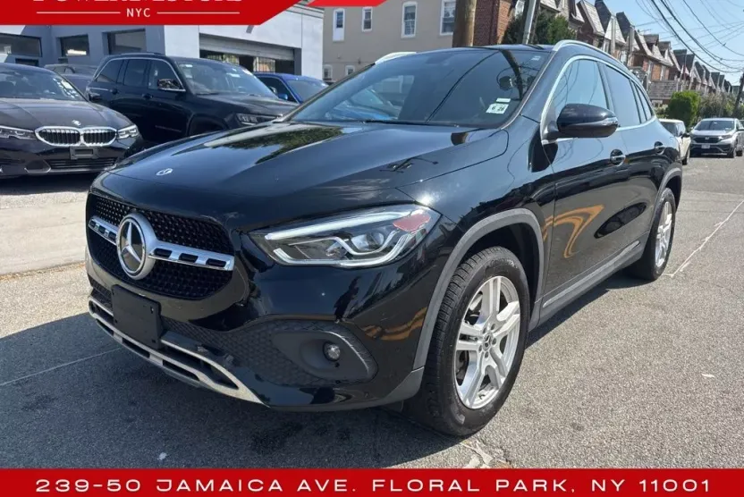 2023 Mercedes Benz GLA 250 photo 1