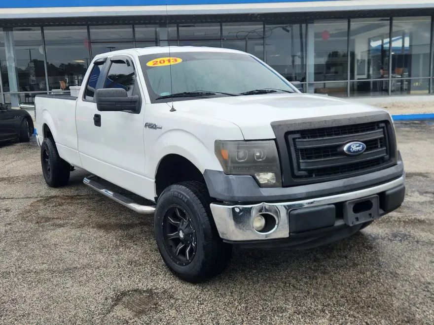 2013 Ford F-150 photo 1