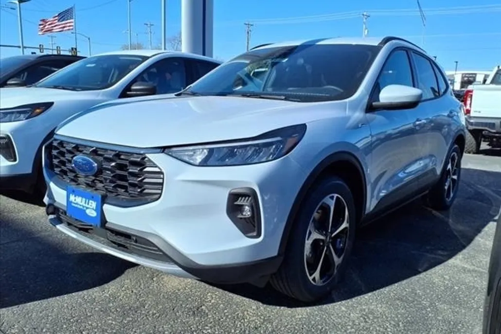 2025 Ford Escape Hybrid ST-Line Select photo 1