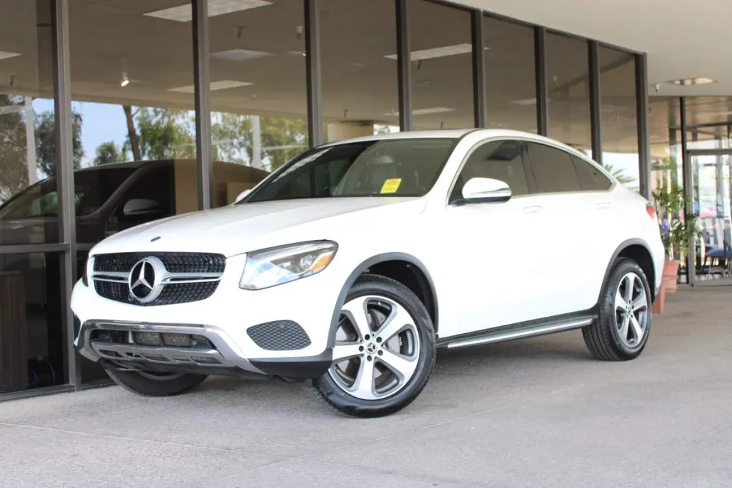 2018 Mercedes Benz GLC 300 4MATIC photo 1