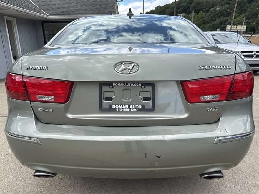 2009 Hyundai Sonata Limited photo 1