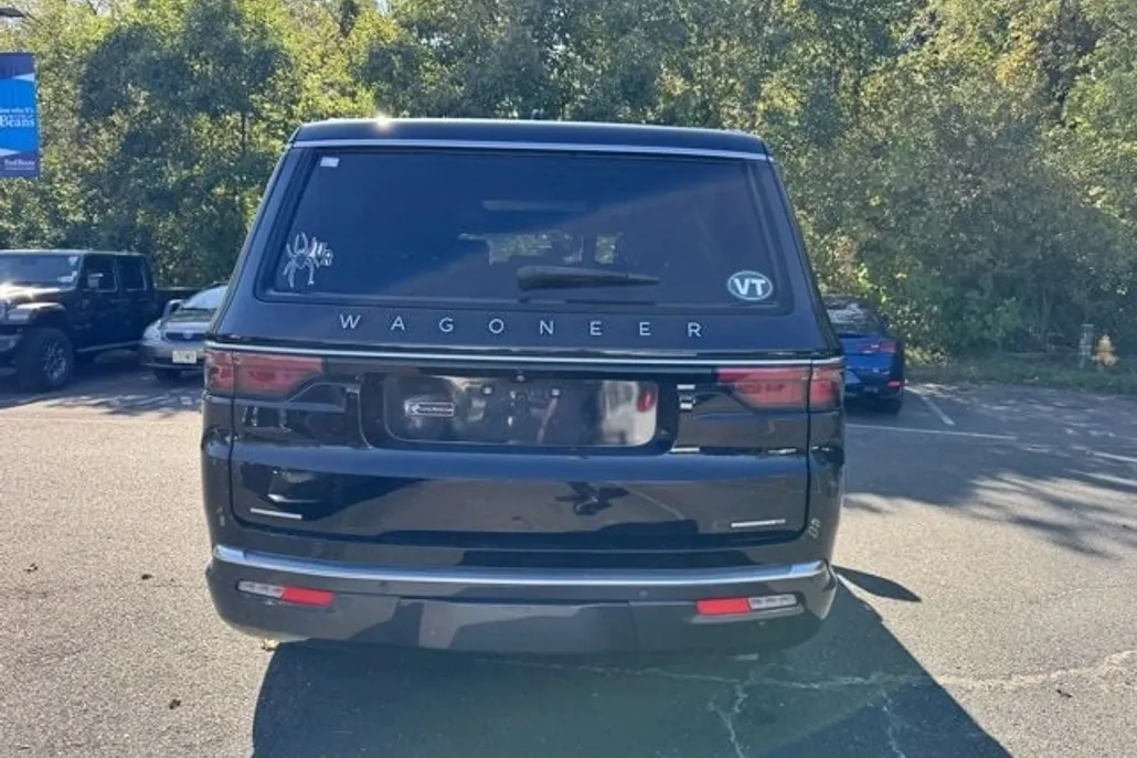 2022 Jeep Wagoneer Series III photo 1
