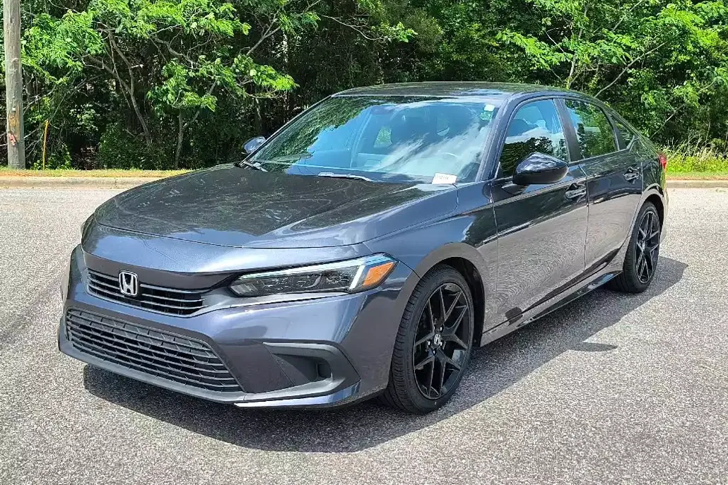 2022 Honda Civic Sport photo 1