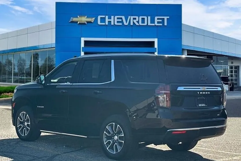 2023 Chevrolet Tahoe LT photo 1