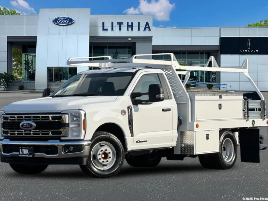 2024 Ford F-350 XL photo 1