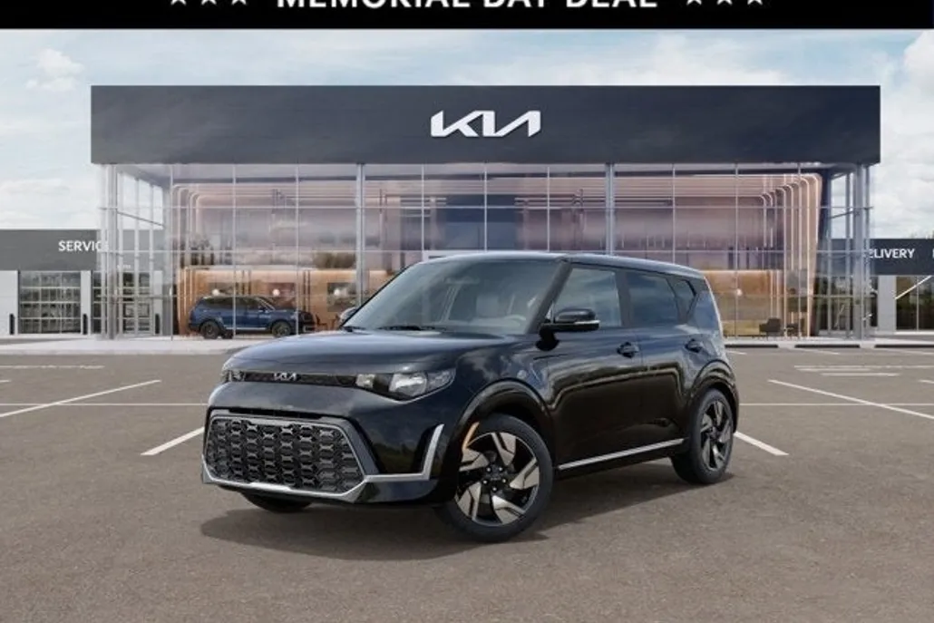 2025 Kia Soul GT-Line photo 1