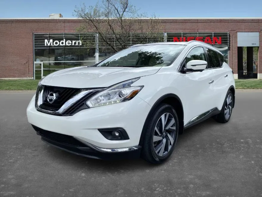 2017 Nissan Murano Platinum photo 1