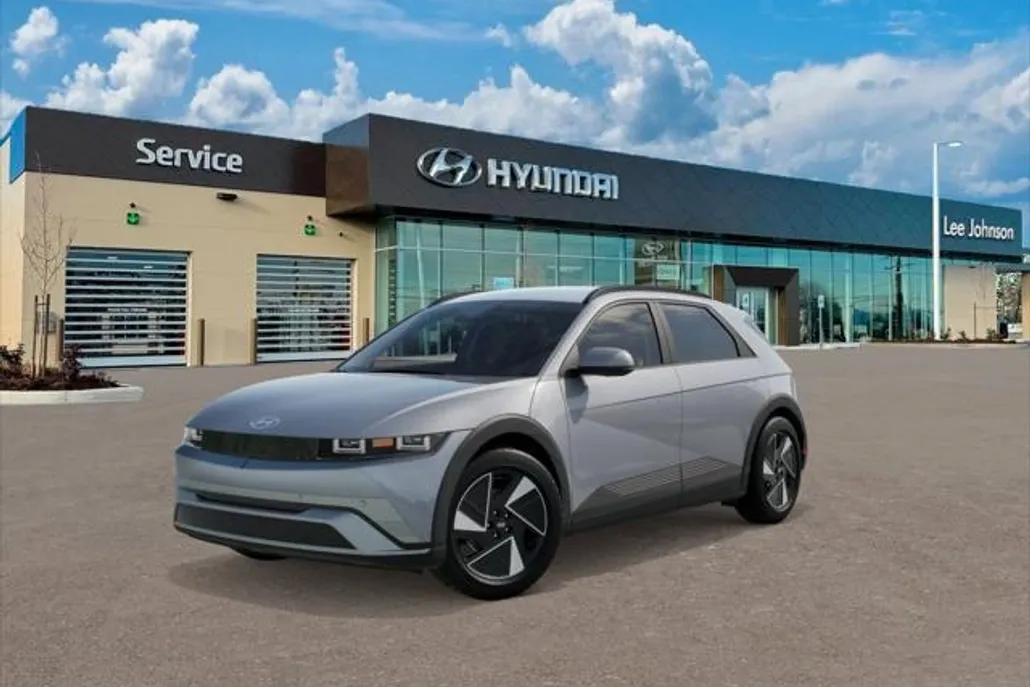 2025 Hyundai Ioniq 5 SEL photo 1