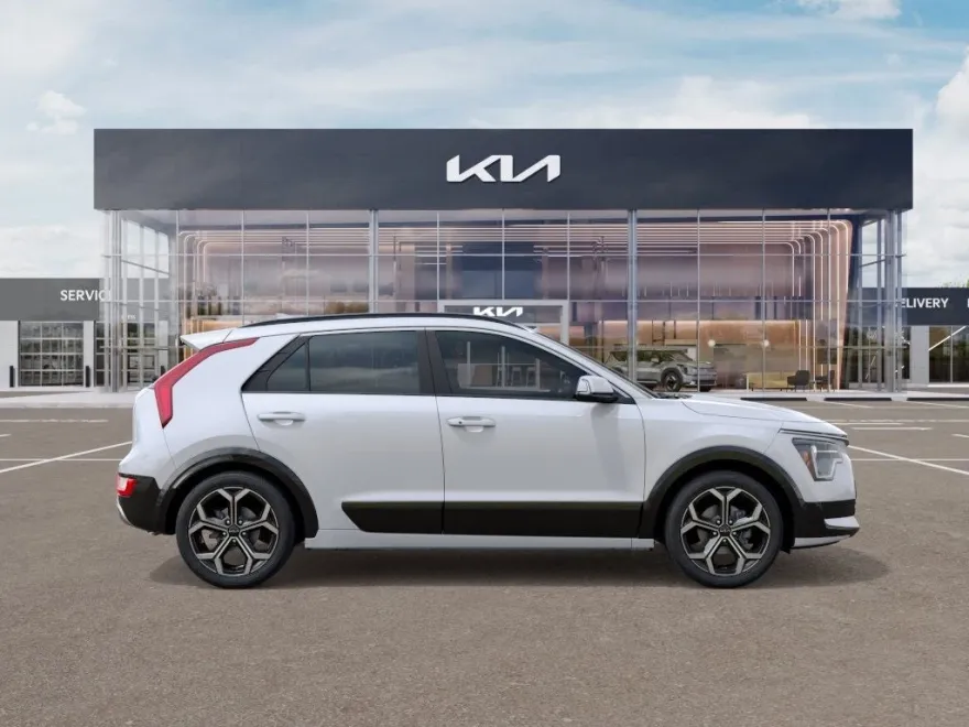 2025 Kia Niro EX Touring photo 1