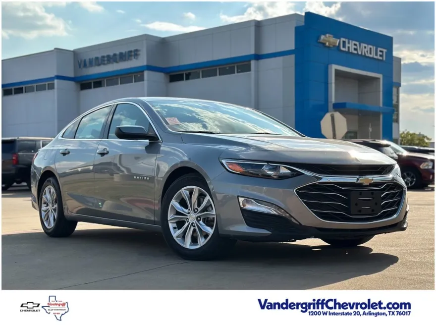 2023 Chevrolet Malibu 1LT photo 1